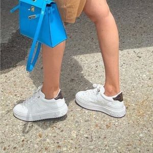 Louis Vuitton timeout sneakers
